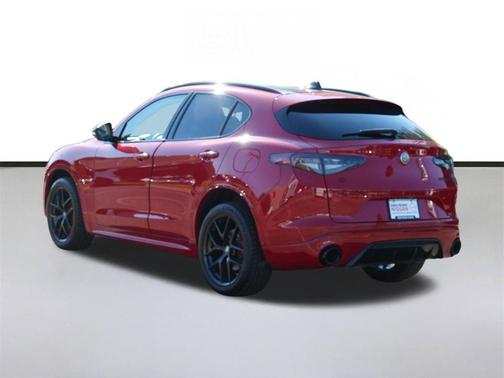 Alfa Rosso 2021 Alfa Romeo Stelvio Ti Sport