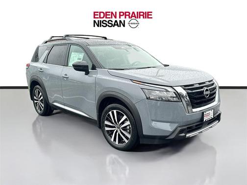 2025 Nissan Pathfinder Platinum 4WD