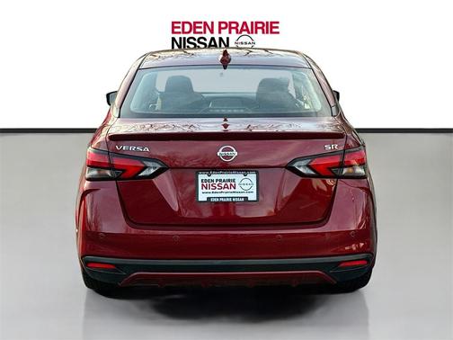 2020 Nissan Versa 1.6 S