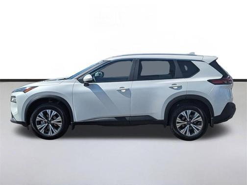 Pearl White Tricoat 2023 Nissan Rogue SV