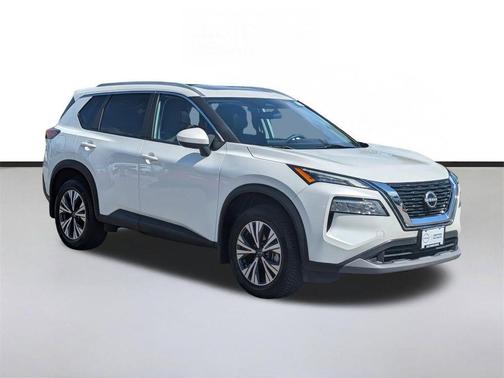 Pearl White Tricoat 2023 Nissan Rogue SV