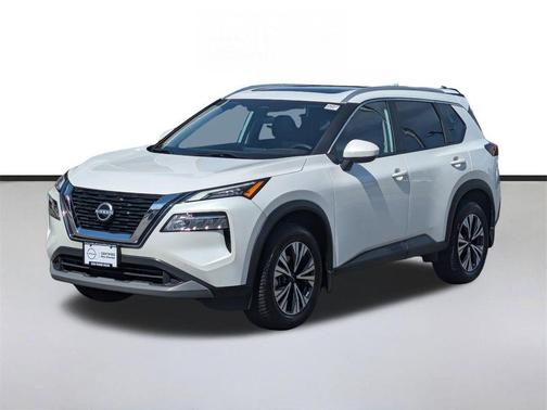 Pearl White Tricoat 2023 Nissan Rogue SV