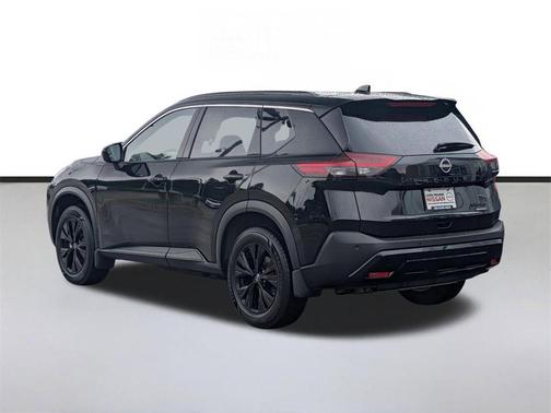 Super Black 2023 Nissan Rogue SV