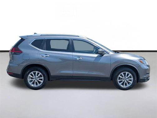 Gun Metallic 2019 Nissan Rogue SV