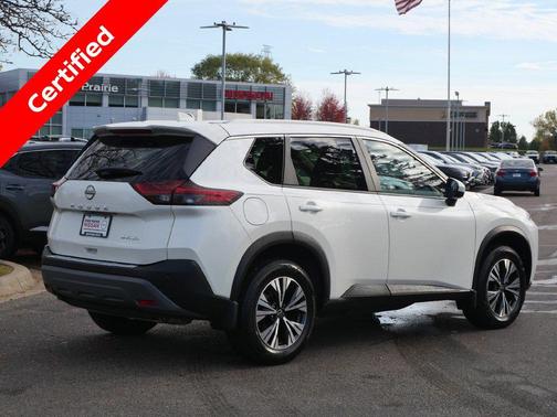 Pearl White 2023 Nissan Rogue SV