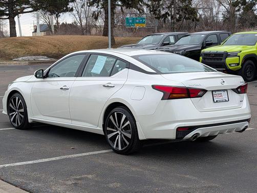 2019 Nissan Altima 2.5 Platinum