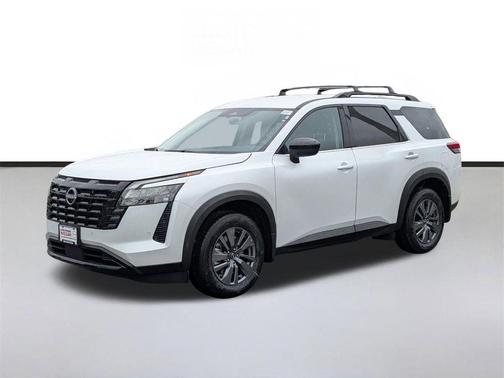 White 2026 Nissan Pathfinder SV