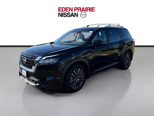 2024 Nissan Pathfinder SL 4WD