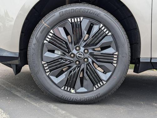 Champagne 2026 Nissan Murano Platinum