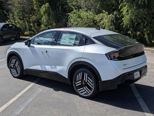 Everest Wh 2026 Nissan Leaf SV+