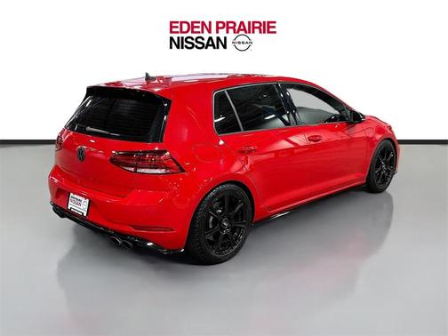 2019 Volkswagen Golf R 2.0T DSG