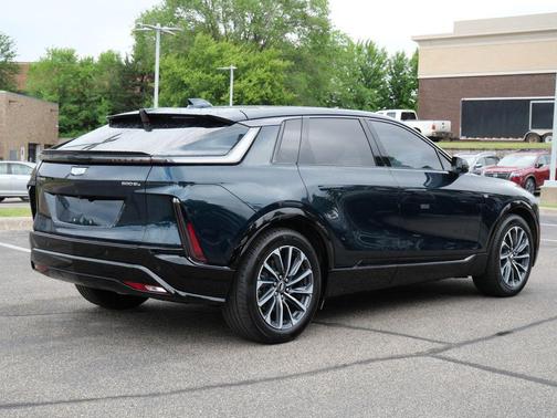 Emerald Lake Metallic 2024 Cadillac LYRIQ Sport