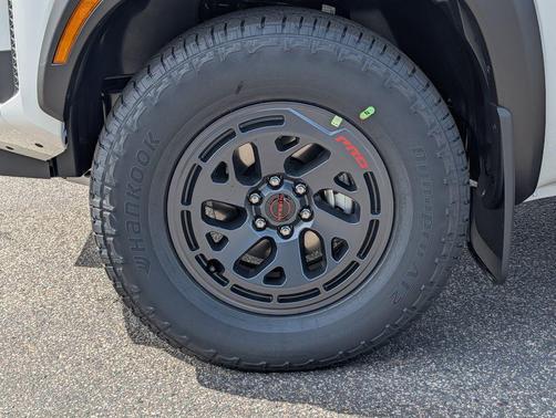 Glacier White 2026 Nissan Frontier PRO-4X