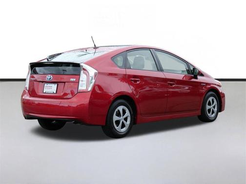 Barcelona Red Metallic 2014 Toyota Prius Four