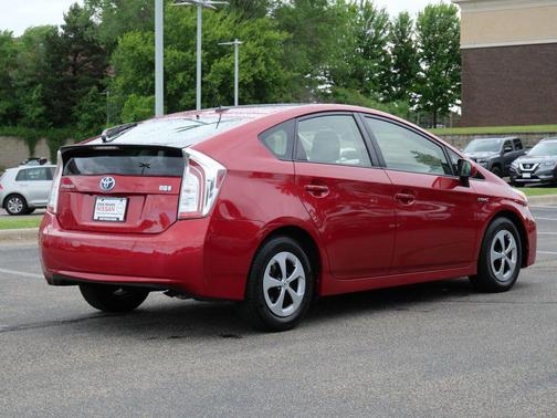 Barcelona Red Metallic 2014 Toyota Prius Four