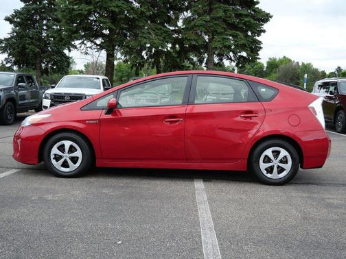 Barcelona Red Metallic 2014 Toyota Prius Four