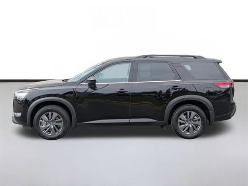 Super Black 2024 Nissan Pathfinder SV 4WD