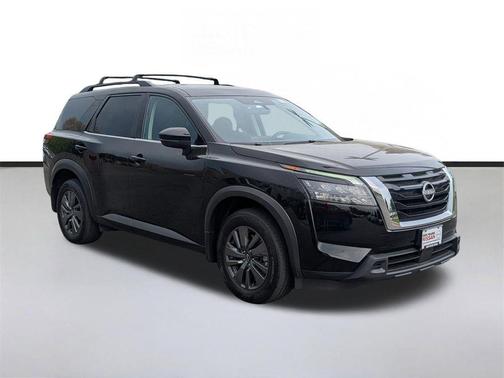 Super Black 2024 Nissan Pathfinder SV 4WD
