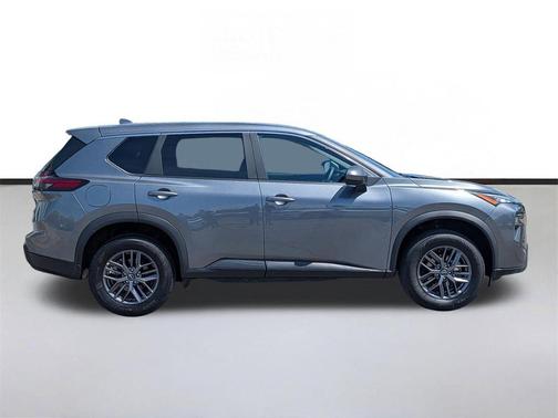 Gun Metallic 2026 Nissan Rogue SV