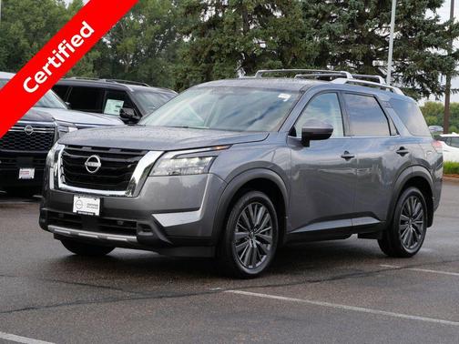 Gun Metallic 2025 Nissan Pathfinder SL 4WD
