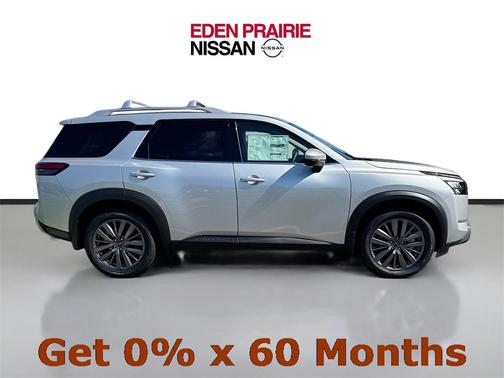 2025 Nissan Pathfinder SL 4WD