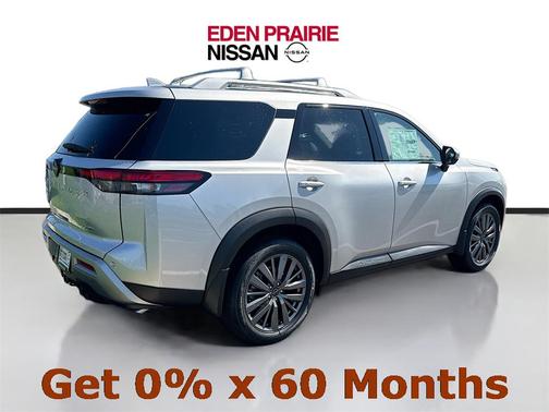 2025 Nissan Pathfinder SL 4WD