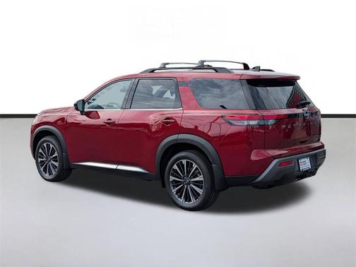 Scarlet 2026 Nissan Pathfinder Platinum