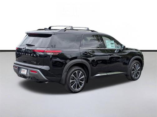Super Black 2026 Nissan Pathfinder Platinum