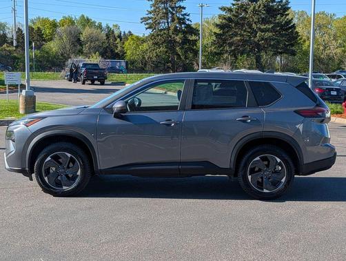 Gun Metallic 2025 Nissan Rogue SV
