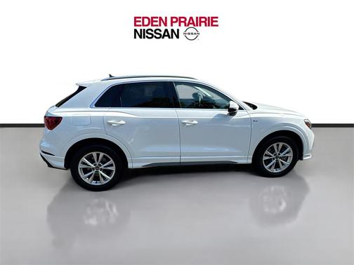 2023 Audi Q3 45 S line Premium Plus