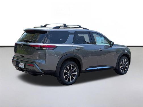 Gun Metallic 2026 Nissan Pathfinder Platinum