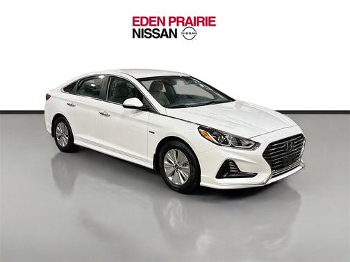 2019 Hyundai SONATA Hybrid SE
