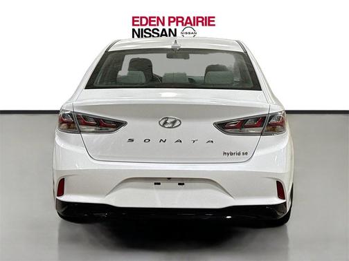 2019 Hyundai SONATA Hybrid SE