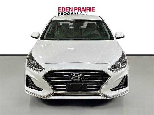2019 Hyundai SONATA Hybrid SE