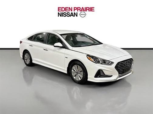 2019 Hyundai SONATA Hybrid SE