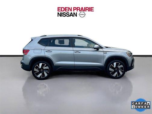 2024 Volkswagen Taos 1.5T SEL