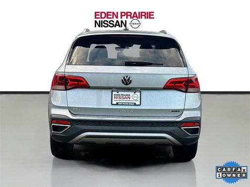 2024 Volkswagen Taos 1.5T SEL