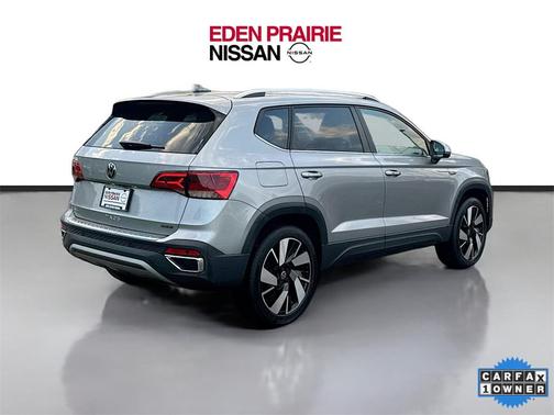 2024 Volkswagen Taos 1.5T SEL