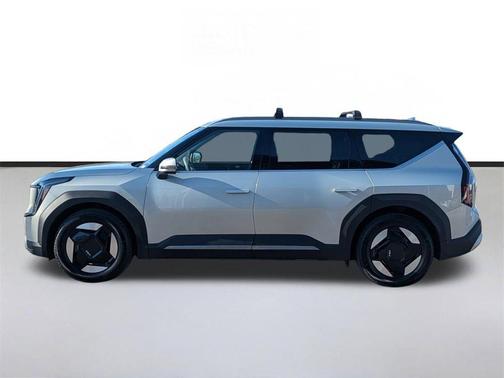 Ivory Silver 2024 Kia EV9 Wind