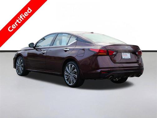 Garnet Pearl Metallic 2024 Nissan Altima 2.5 SL