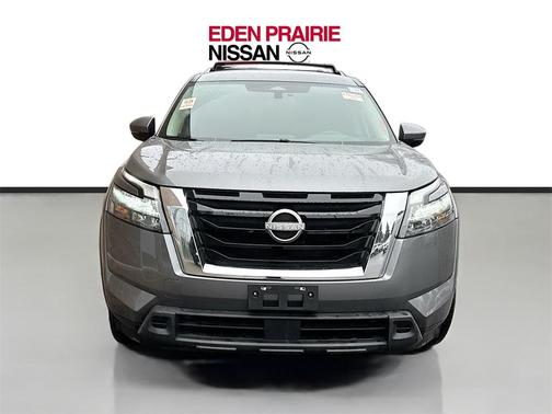 2024 Nissan Pathfinder SV 4WD