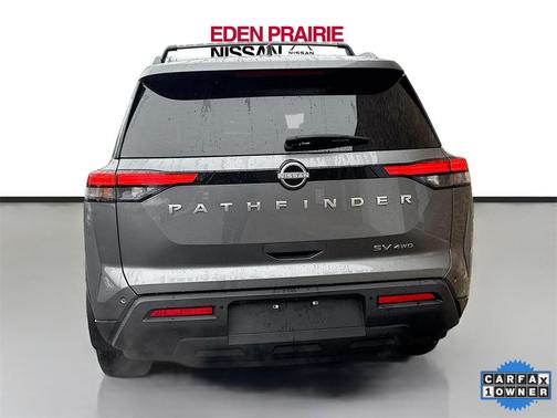 2024 Nissan Pathfinder SV 4WD