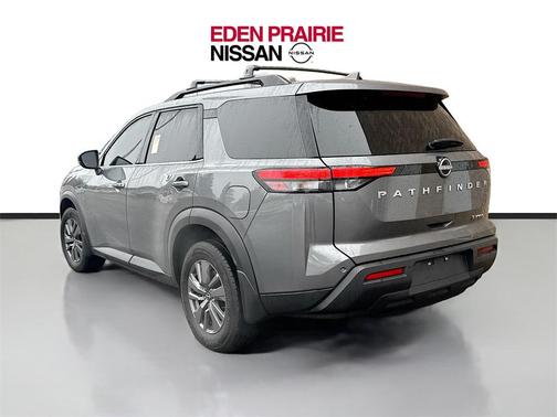 2024 Nissan Pathfinder SV 4WD