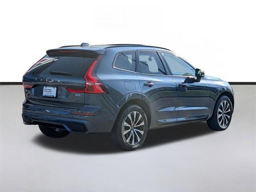 Denim Blue Metallic 2024 Volvo XC60 B5 Plus Dark Theme