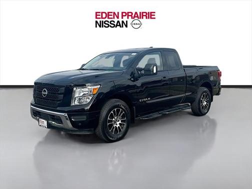 2024 Nissan Titan SV