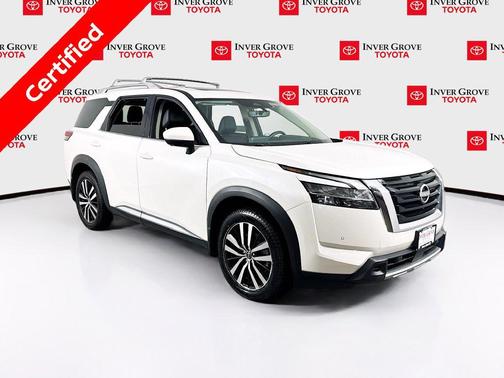 Pearl White Tricoat 2024 Nissan Pathfinder Platinum 4WD