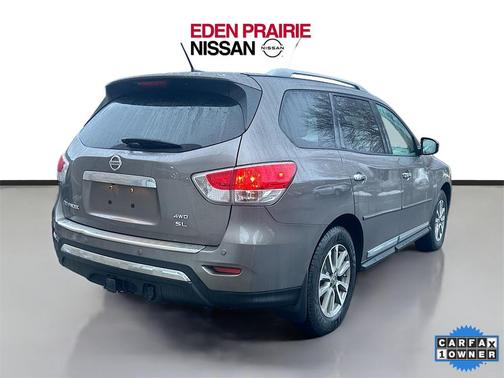2014 Nissan Pathfinder SL