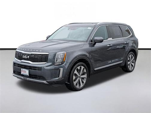 2022 Kia Telluride S