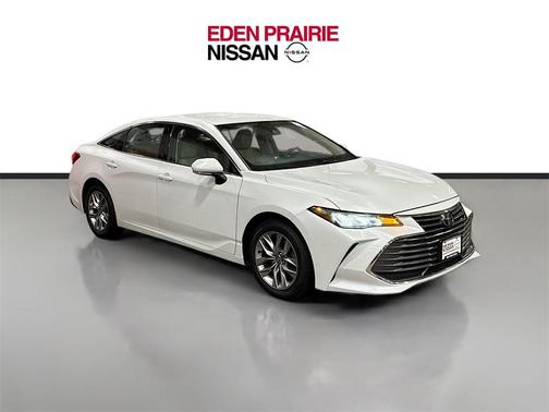 2021 Toyota Avalon XLE