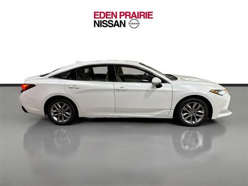 2021 Toyota Avalon XLE